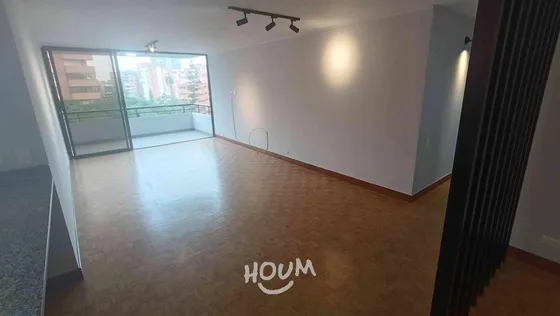 Apartamento En Patio Bonito. 3 Habitaciones, 131 M², Id: 148242