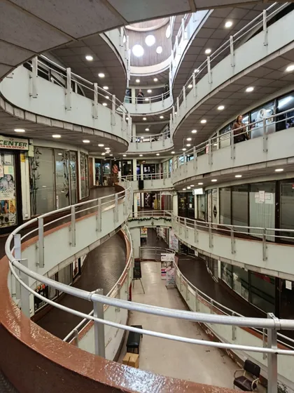 Fng Propiedades , Vende Céntrico Local Comercial