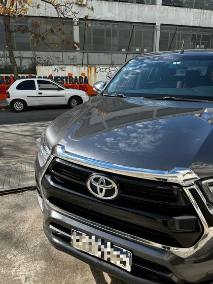 Toyota Hilux 2.8 Tdi Cd Srv 4x4 At