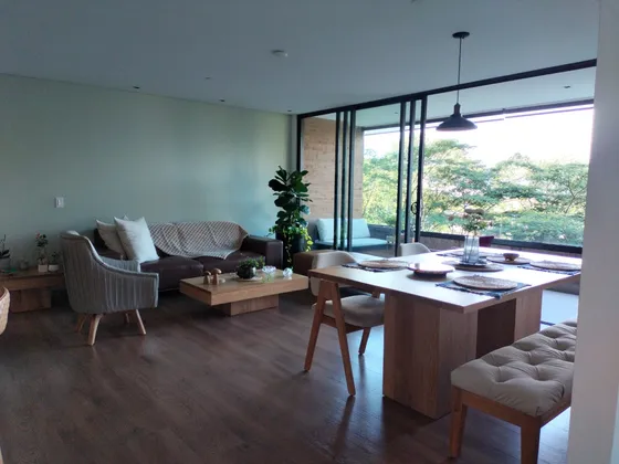 Apartamento En Arriendo En Altos Del Poblado, Poblado