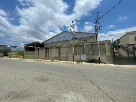 Se Vende 885 Mts2 De Galpon Zona Industrial 2 Barquisimeto 