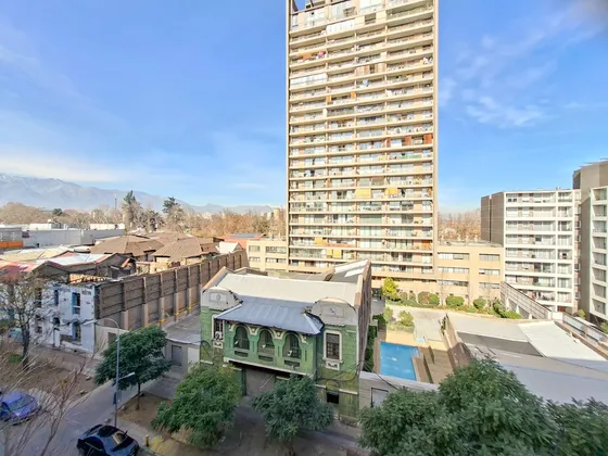 Edificio Domeyko Vista Sur Piso 7