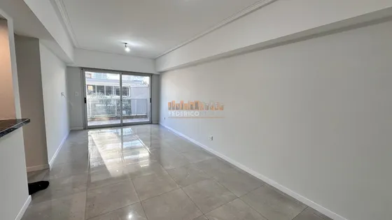 Departamento 3 Ambientes Venta C/ Dos Cocheras Lanus Este