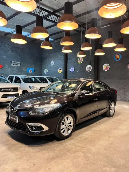 Renault Fluence 2.0 Ph2 Luxe Pack 143cv Cuero
