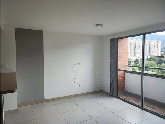 Venta Apartaestudio En Cabañas Bello,  Piso Alto.