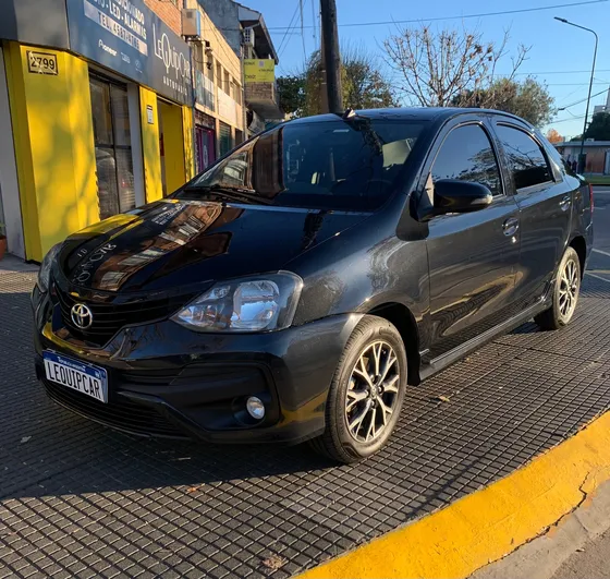 Toyota Etios 1.5 Sedan Xls