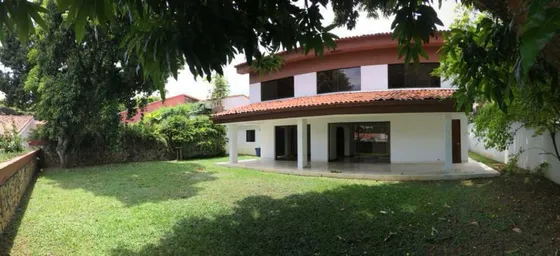 Hermosa Casa En Venta, Sector Exclusivo De Ciudad Jardín