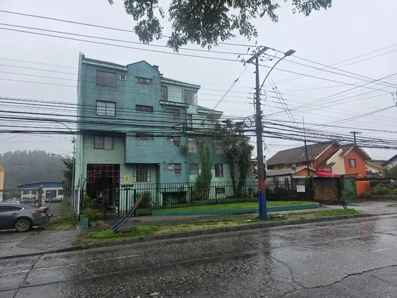3d+1b+1e En Arriendo - Collao Incluye Ggcc