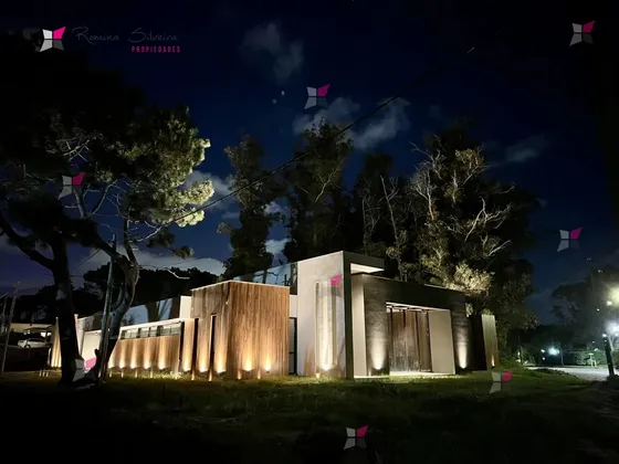 Morderna Propiedad En Venta , Punta Del Este 