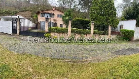 Se Vende Casa En La Urbanización Club De Campo San Antonio De Los Altos Miranda Pm 261512