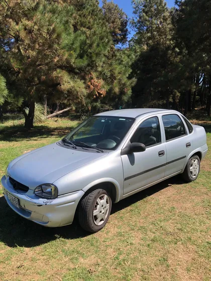 Chevrolet Corsa Classic 1.6