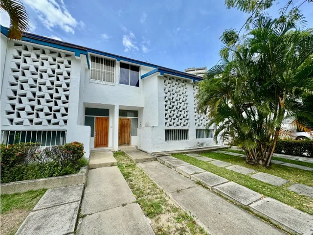 Se Vende Cabaña Playa Azul 110m2 2h/2b/1p Playa Azul