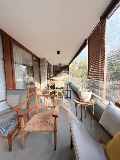 Espectacular Departamento Amoblado En Corazón De Vitacura