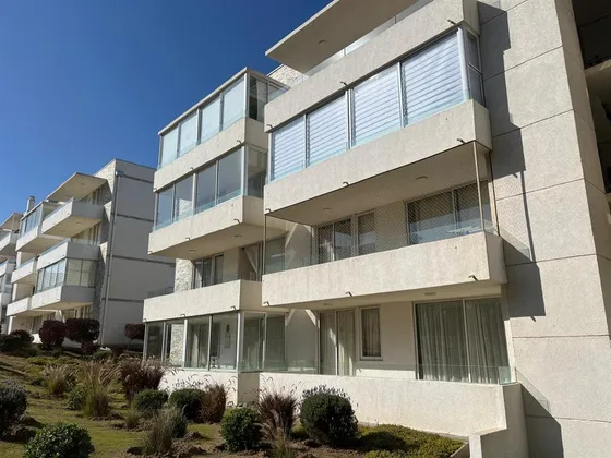 Departamento En Venta De 3 Dorm. Condominio Miramar, El Tabo