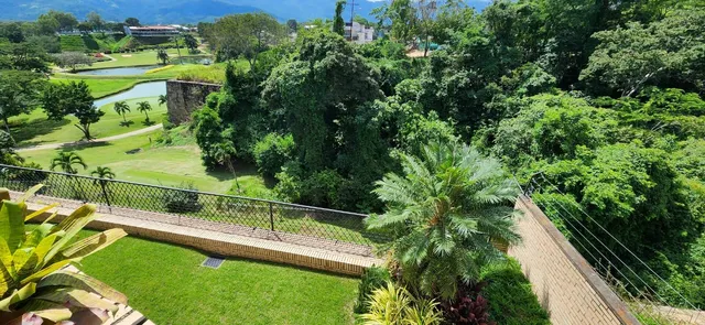 Annic Coronado Vende Hermosa Casa Con Vista Al Campo De Golf  En Urb Altos De Guataparo Ref. 248816 