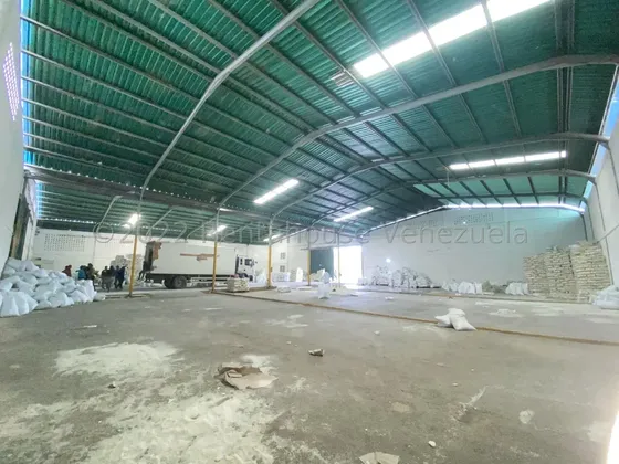 Excelente Galpón En Venta Ubicado En Zona Industria Iii, En Conjunto Cerrado Barquisimeto,lara Rc