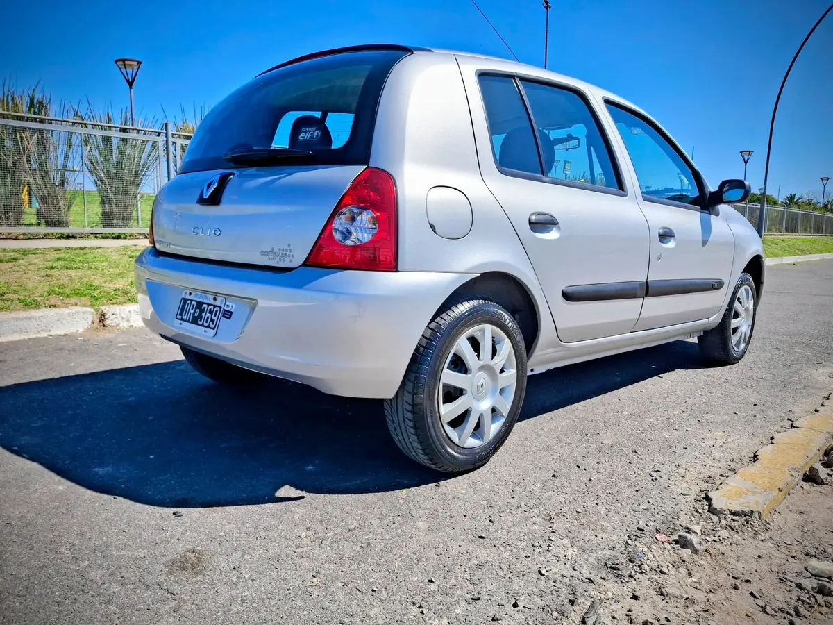 Miniatura 10