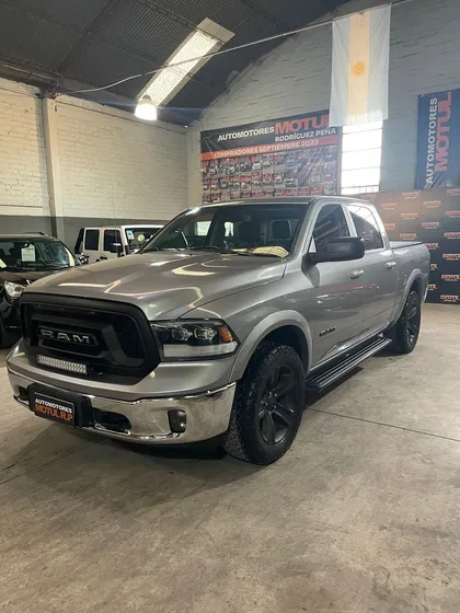 Ram 1500 5.7 Laramie Atx V8