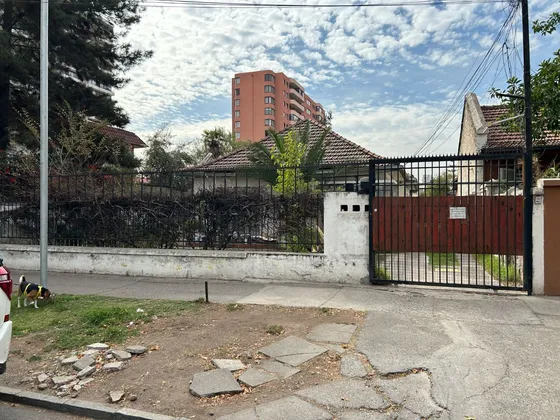 Casa Oficina, Excelente Ubicacion 5d,3b.