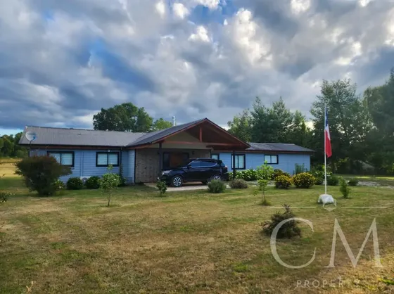 Hermosa Casa En Venta En Sector Catripulli