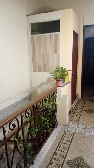 Habitación/pensión/alojamiento. Tu Hogar Lejos De Casa.  Ideal Para Quienes Requieren Vivir Largos Períodos En Montevideo, Con Gusto Por El Ambiente Familiar, Cálido, Seguro Y Confiable.