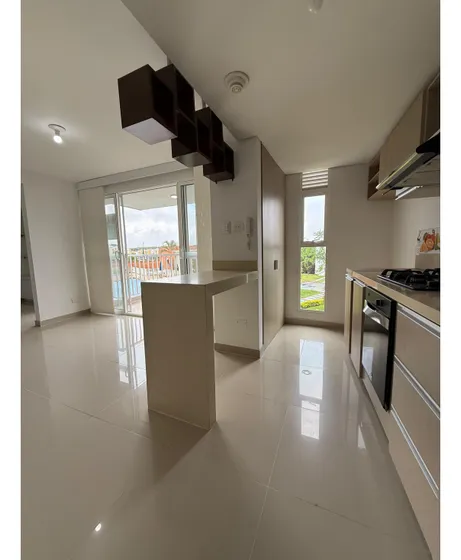 Venta Apartamento De 80mts2 En El Castillo, Jamundí, 13369-4