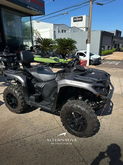 Quadriciclo Can-am Brp - Outlander Max Xt 700 (2024) 1.113km