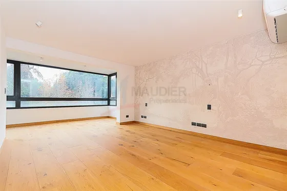 Departamento En Arriendo De 2 Dorm. En Las Condes