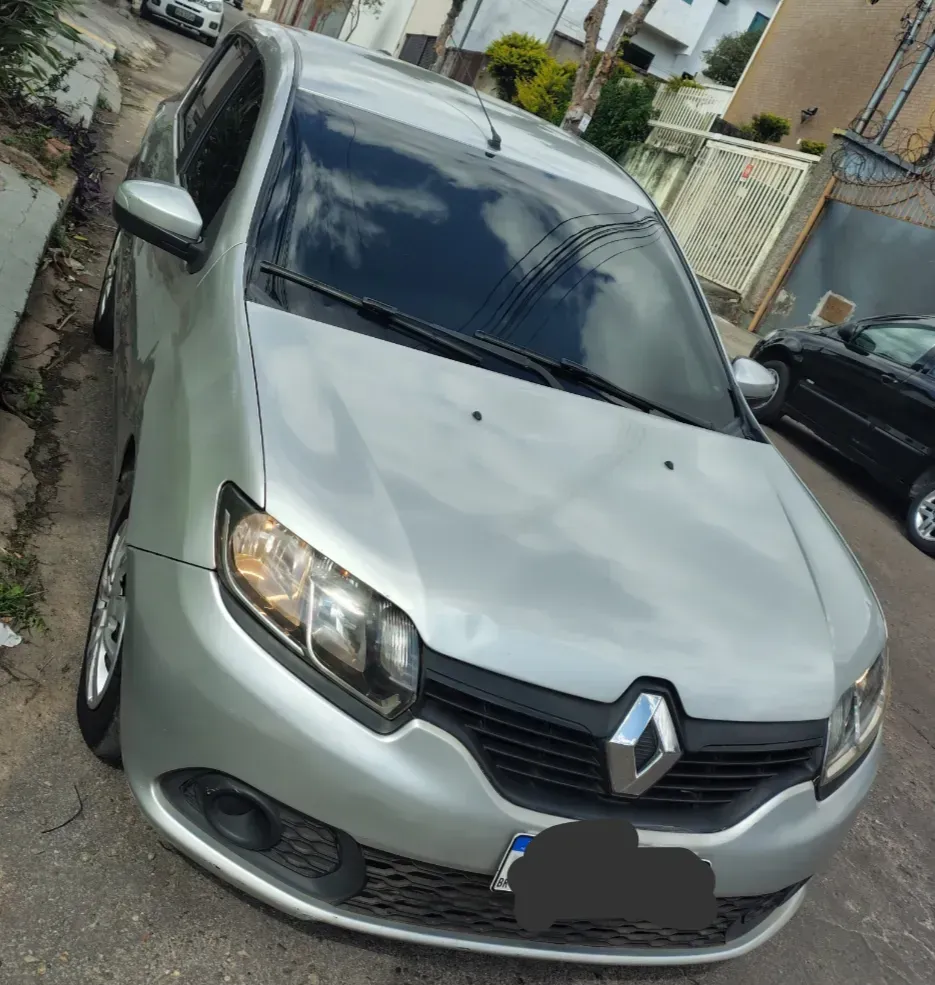 Renault Sandero 2016 1.6 Expression Hi-power 5p Renault Sandero 2016 1.6 Expression Hi-power 5p