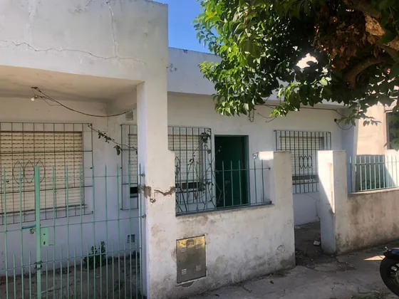 Casa En Venta A Reciclar. Apta Credito. G.e.hudson