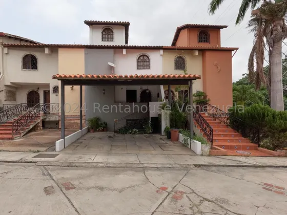  Mehilyn Perez Vende Casa Ubicada Urb La Rosaleda En Barquisimeto  Contacta Profesional Inmobiliario  