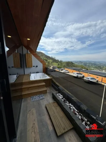 Apartamento En Venta En El Peñol. Cod V5464