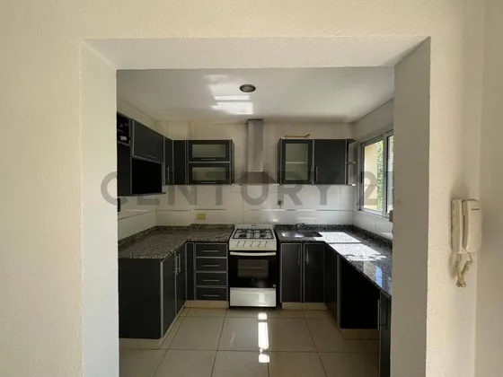Venta Monte Grande Departamento De 3 Ambientes