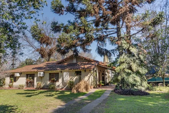 Venta Casa Quinta Cruce Castelar Oportunidad