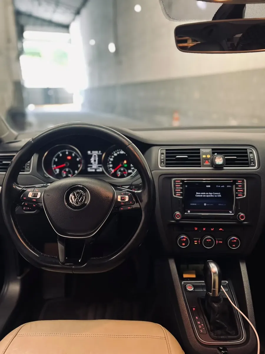 Volkswagen Jetta 2017 1.4 Tsi Comfortline 4p — foto 8