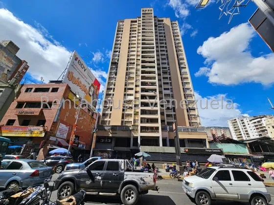 Lindo, Acogedor Apartamento En Venta La Candelaria Mls-25-6228  Mv