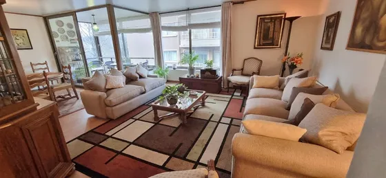 Departamento Amplio De 3 Dormitorios Más Servicio