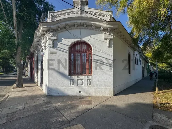 Hermosa Casa Santiago Centro Rebajada