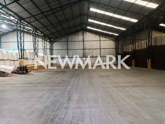 Bodega Con Buena Conexión De 800 M2 En Arriendo En Maipú