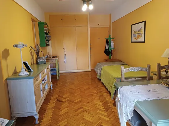 Monoambiente Con Balcon - Cocina - Lavadero Balvanera