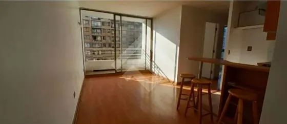 Departamento En Venta De 2 Dorm. En Santiago