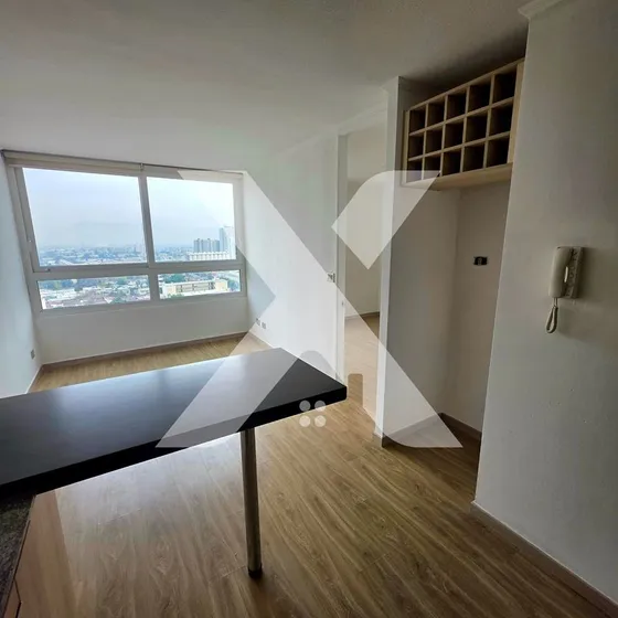 Arriendo Depto 1d 1b - Metro Hospitales  Piso 15