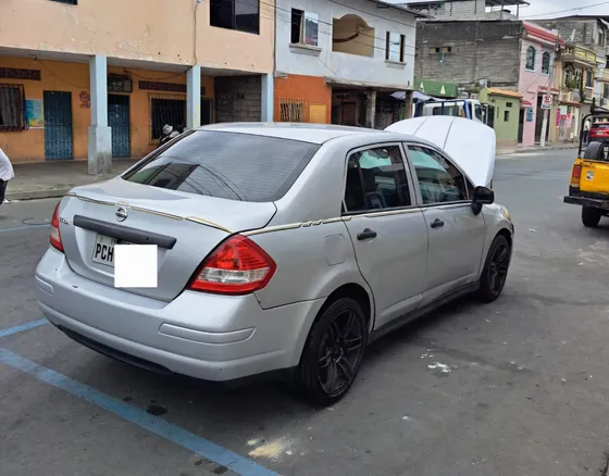 Nissan Tiida Tiida Entry