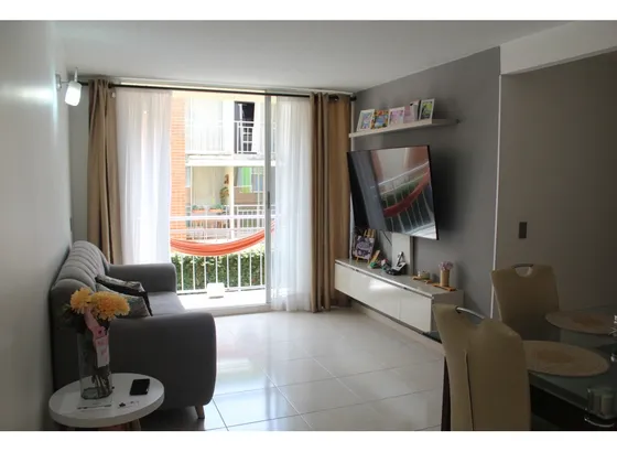 Vendo Apartamento En Altos Del Refugio, Cali