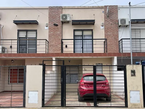 Venta Ph 3 Amb. Patio Y Cochera Miramar