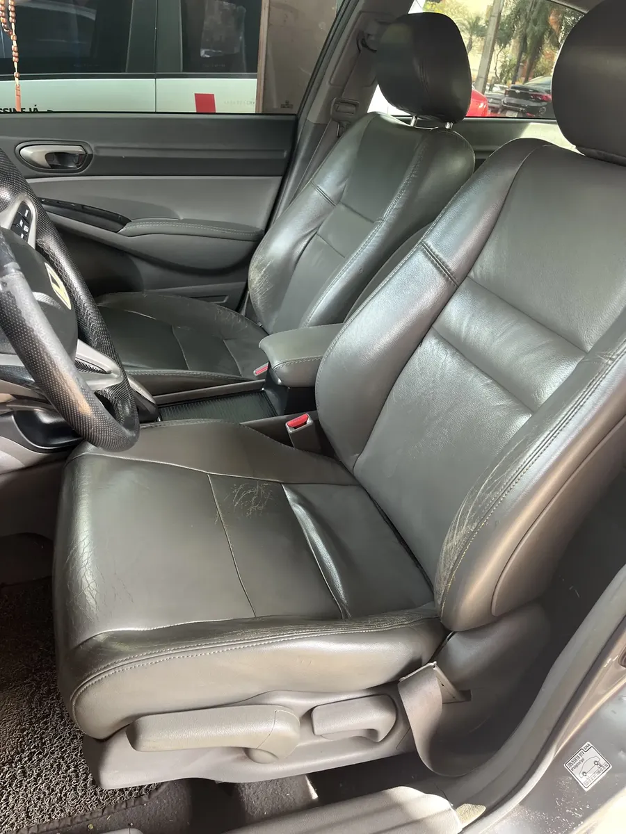 Honda Civic 2011 1.8 Lxl Couro Flex 4p — foto 6