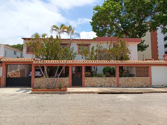 Casa En Urb. Prebo I. Ubicado En Valencia, Edo. Carabobo. Calle Cerrada Minerva K