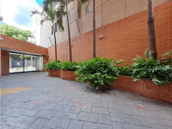Se Vende Oficina 71m2 Los Dos Caminos 5713