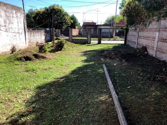 Venta Lote 300 Metros Moreno Con Casa A Terminar 
