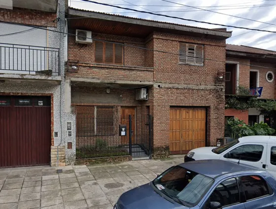 Venta Depósito Ramos Mejía Con Cochera